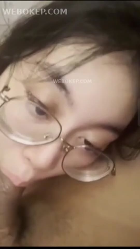 punya cewek chindo pengen nya nyepong terus full